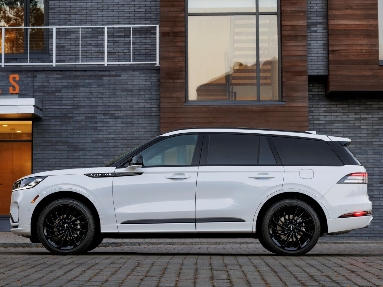 Lincoln Aviator II Рестайлинг