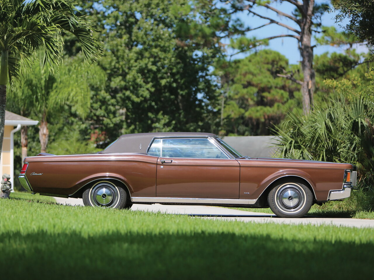 Lincoln Continental Mark III