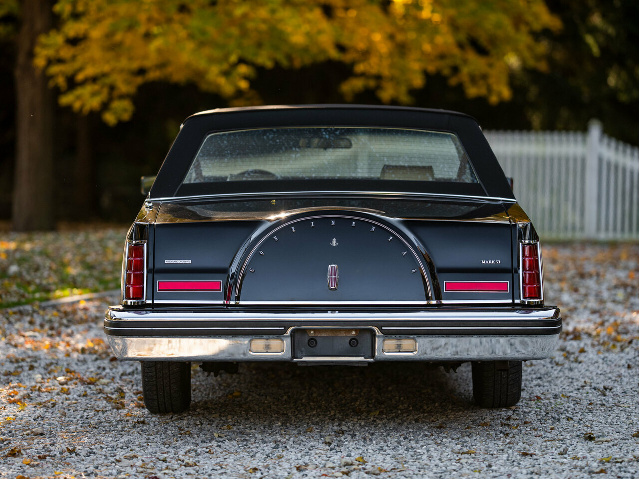 Lincoln Continental Mark VI