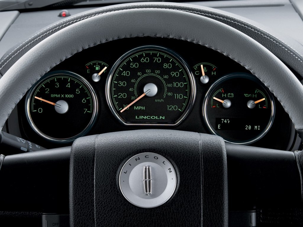 Lincoln Mark LT II