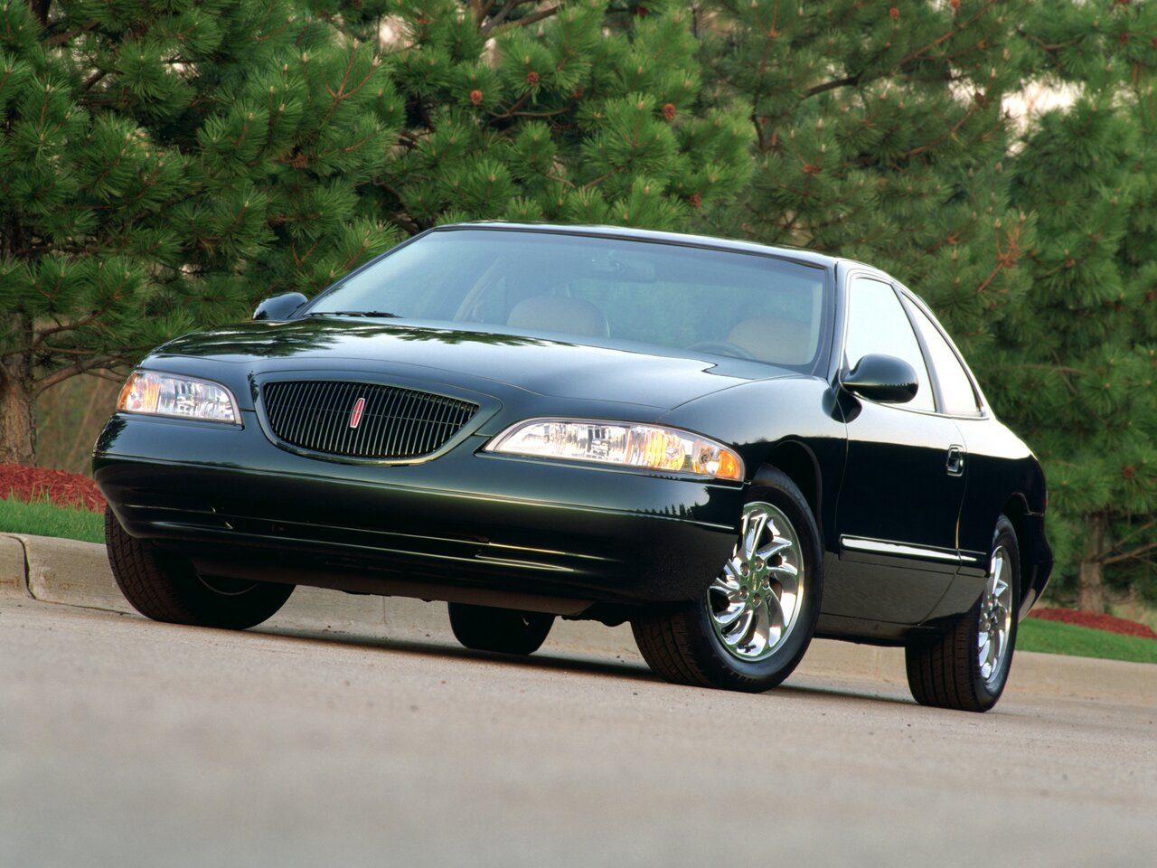 Lincoln Mark VIII I Рестайлинг