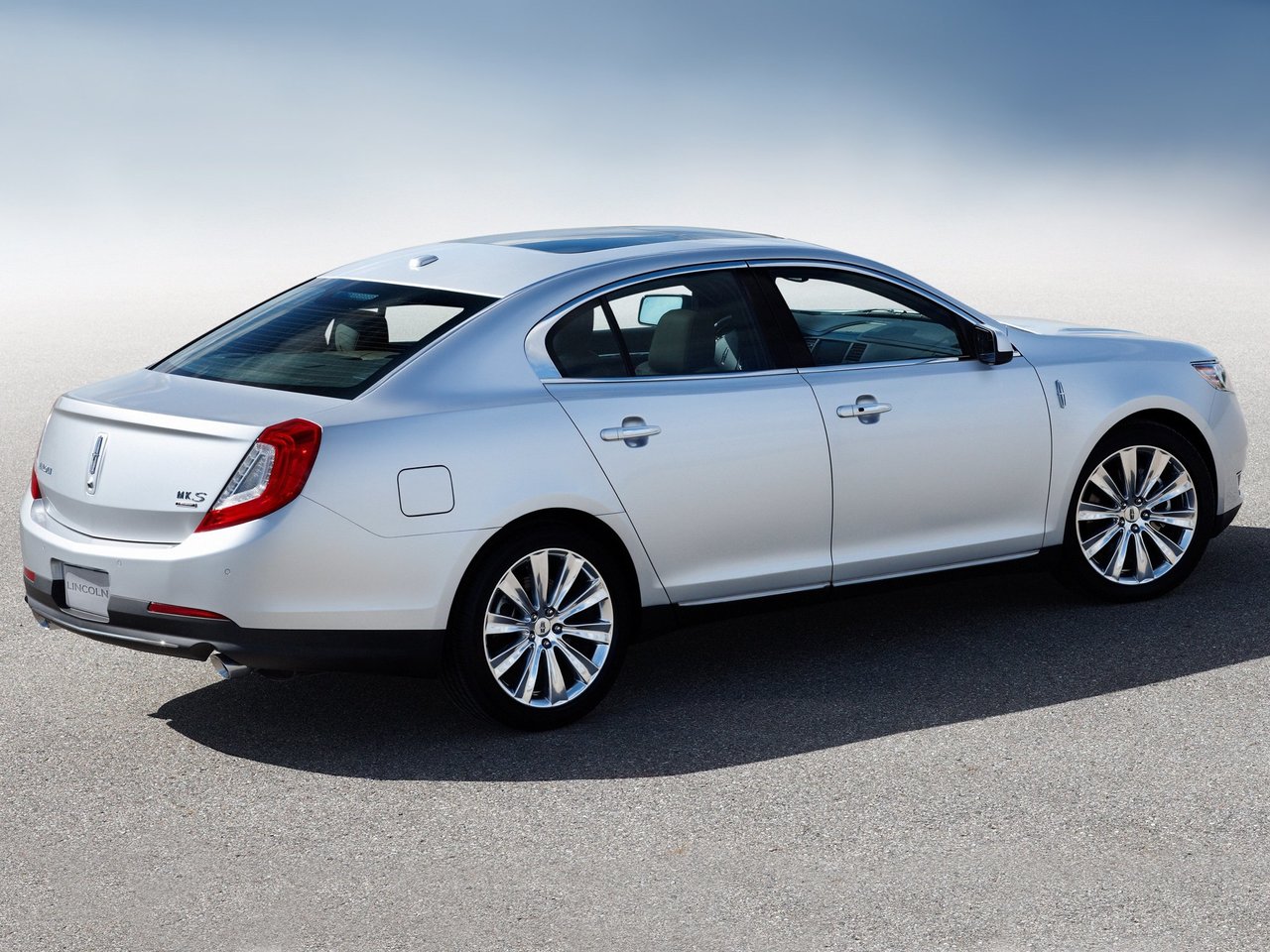 Lincoln MKS I Рестайлинг