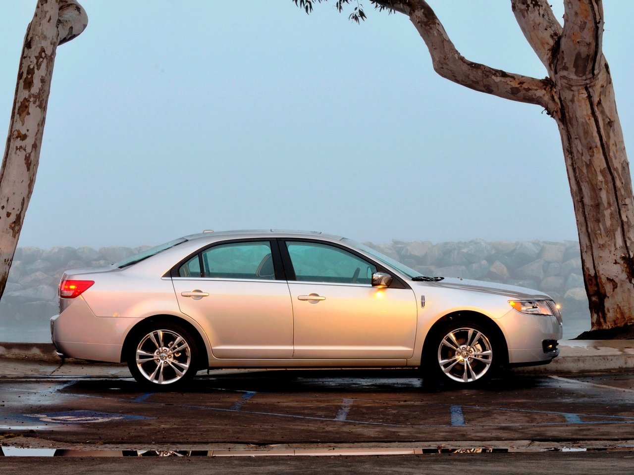 Lincoln MKZ I (Zephyr) Рестайлинг