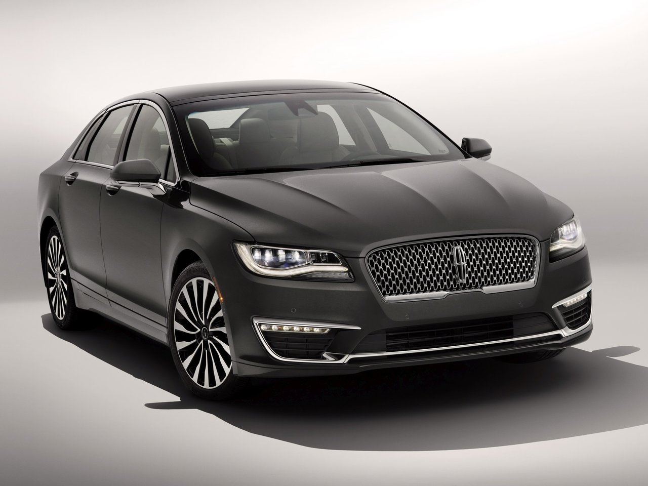 Lincoln MKZ II Рестайлинг