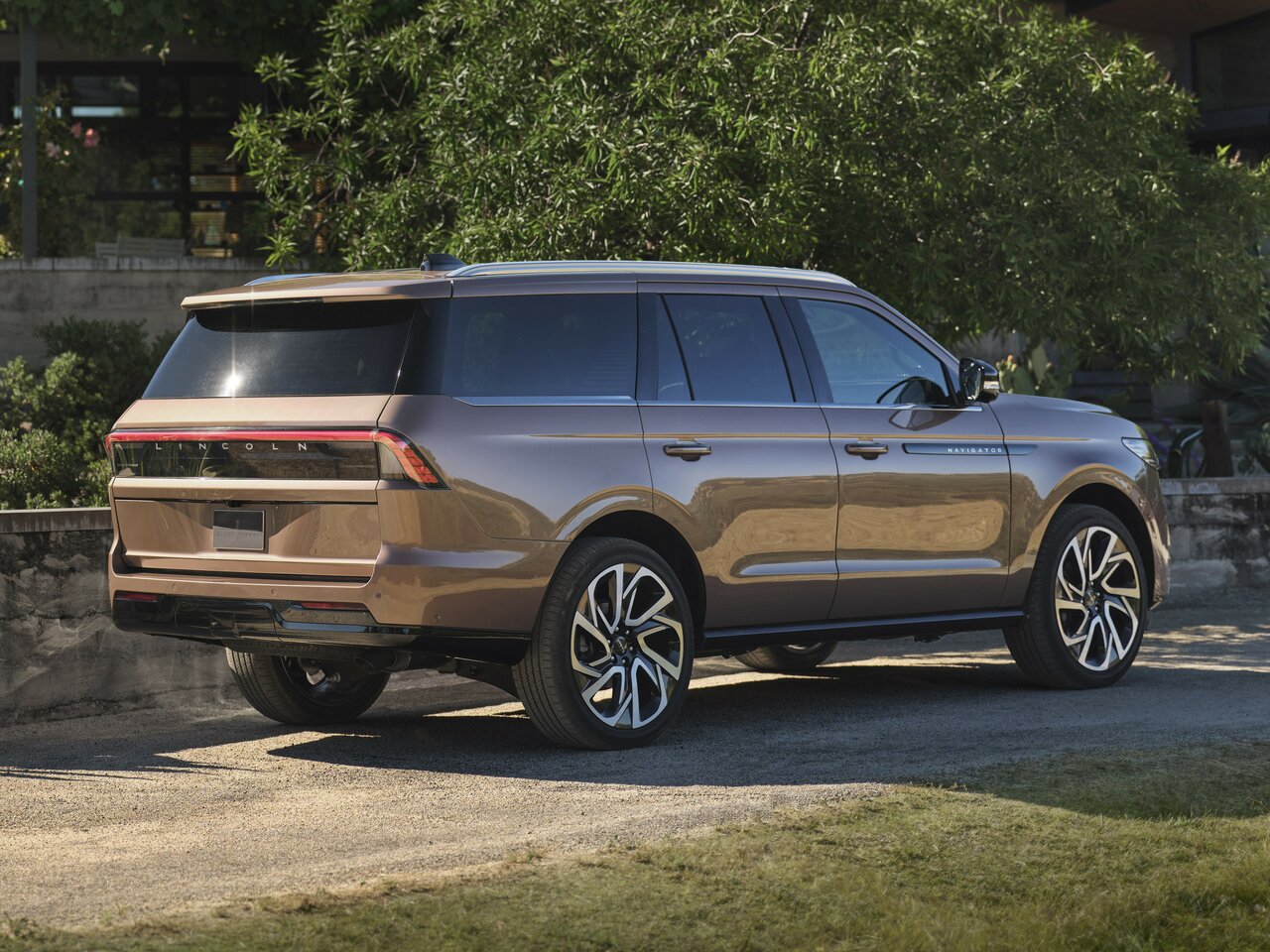 Lincoln Navigator V