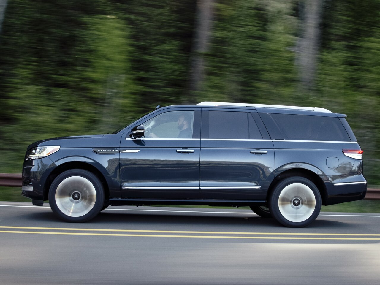 Lincoln Navigator IV Рестайлинг