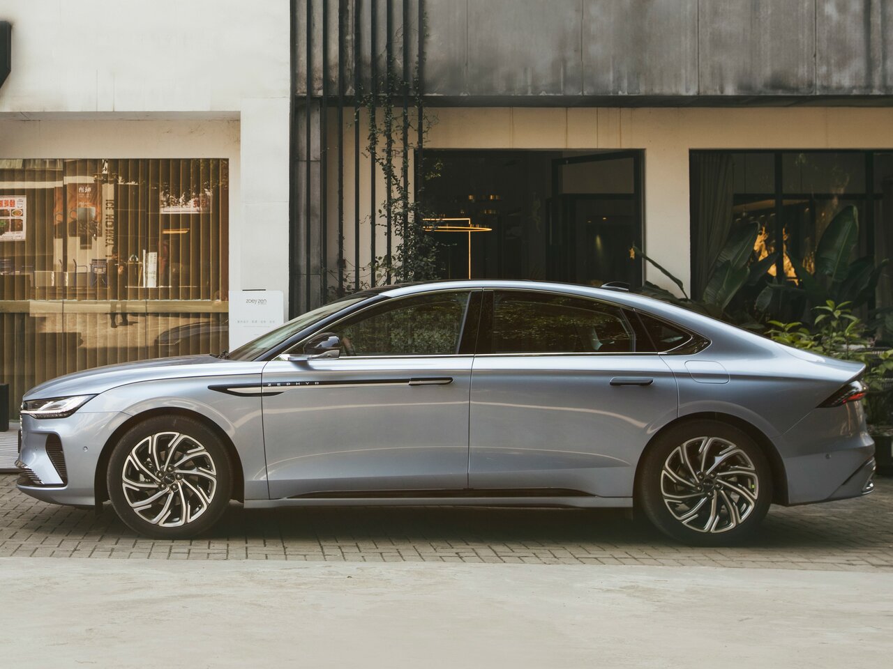 Lincoln Z Седан
