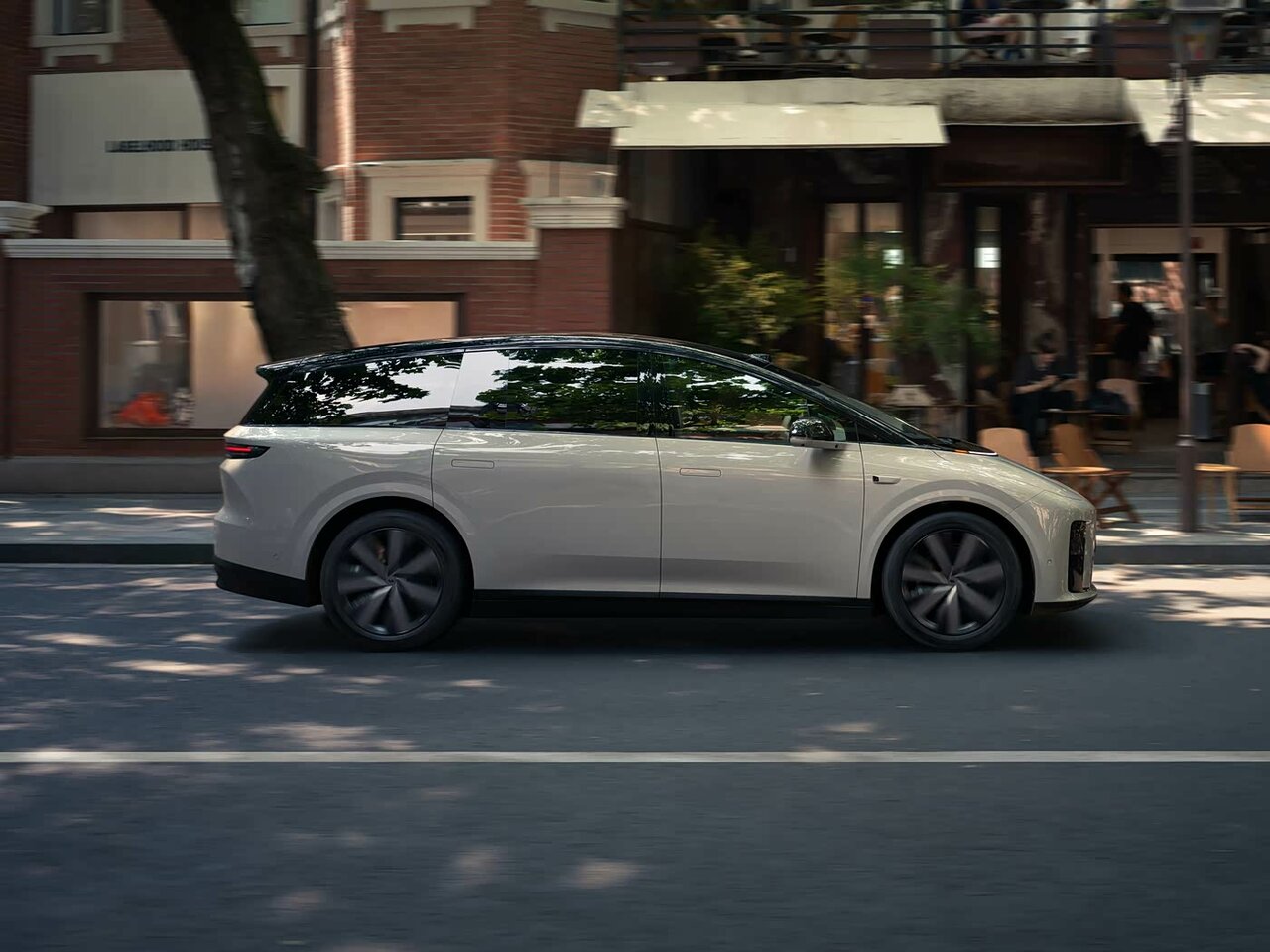 Li Auto (Lixiang) i8 Внедорожник 5 дв.
