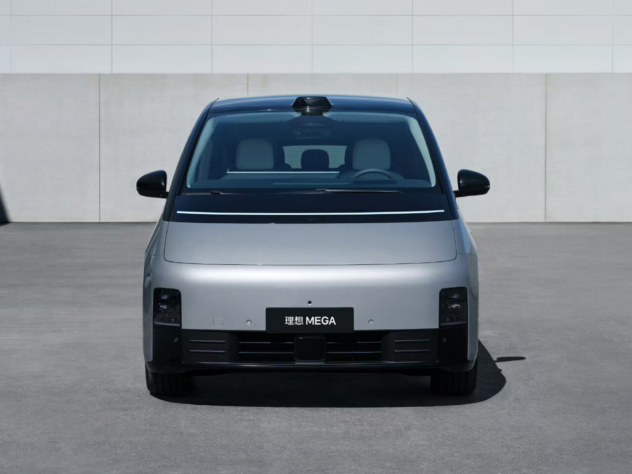 Li Auto (Lixiang) Mega Минивэн