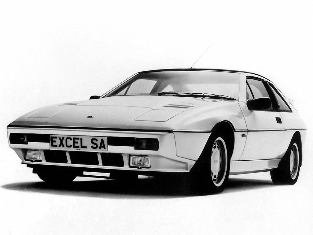 Lotus Excel Купе