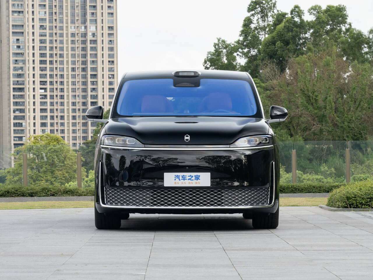 Luxeed V9 Минивэн