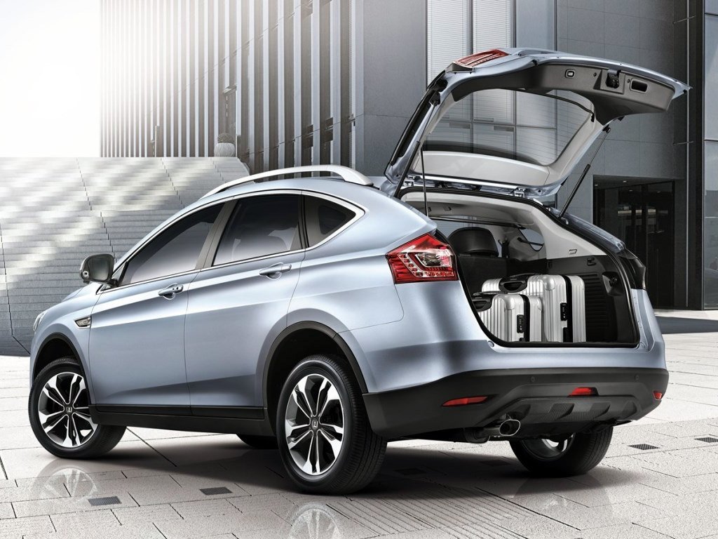 Luxgen U6 Turbo Внедорожник 5 дв.