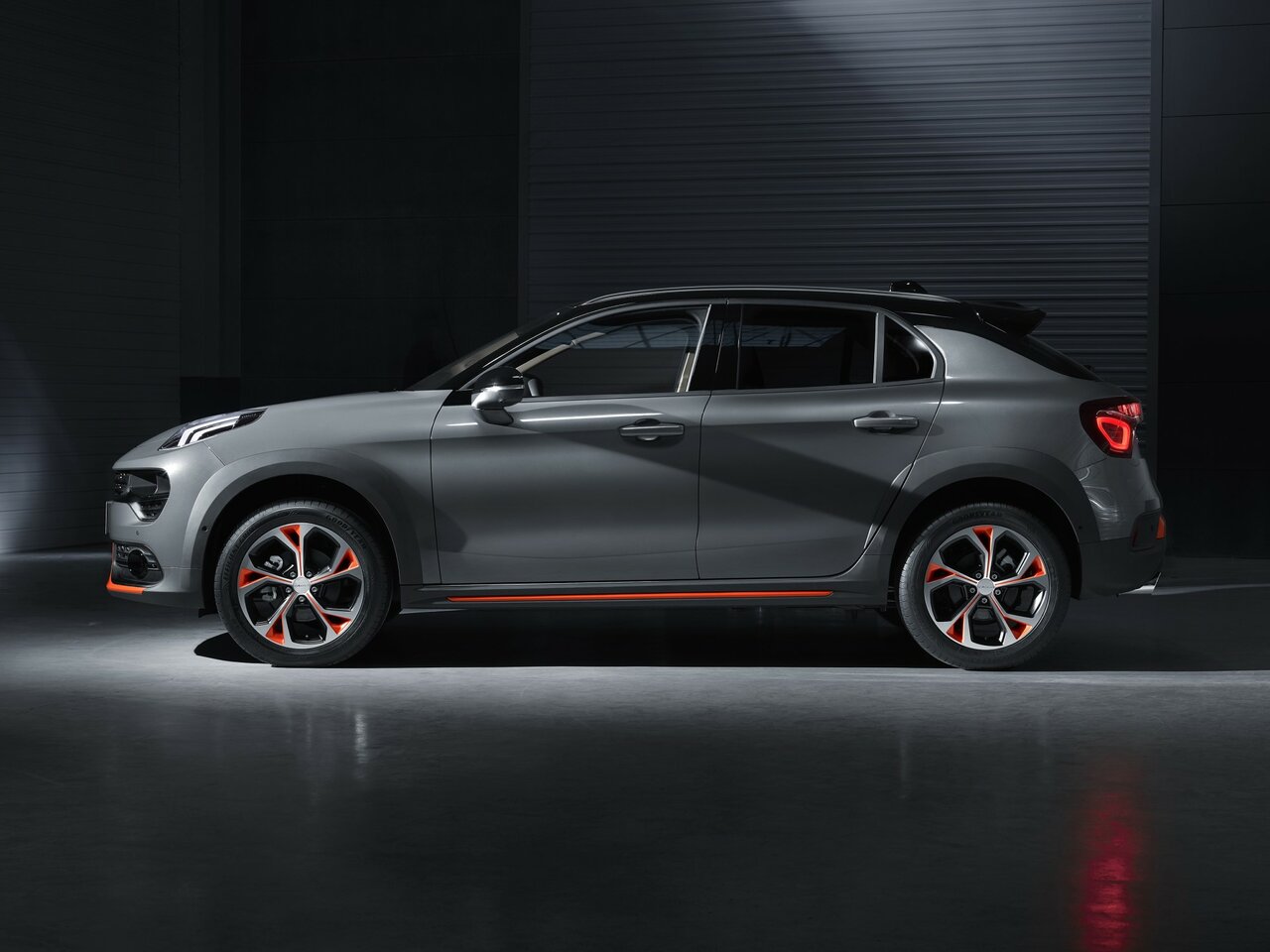 Lynk &amp; Co 02 I