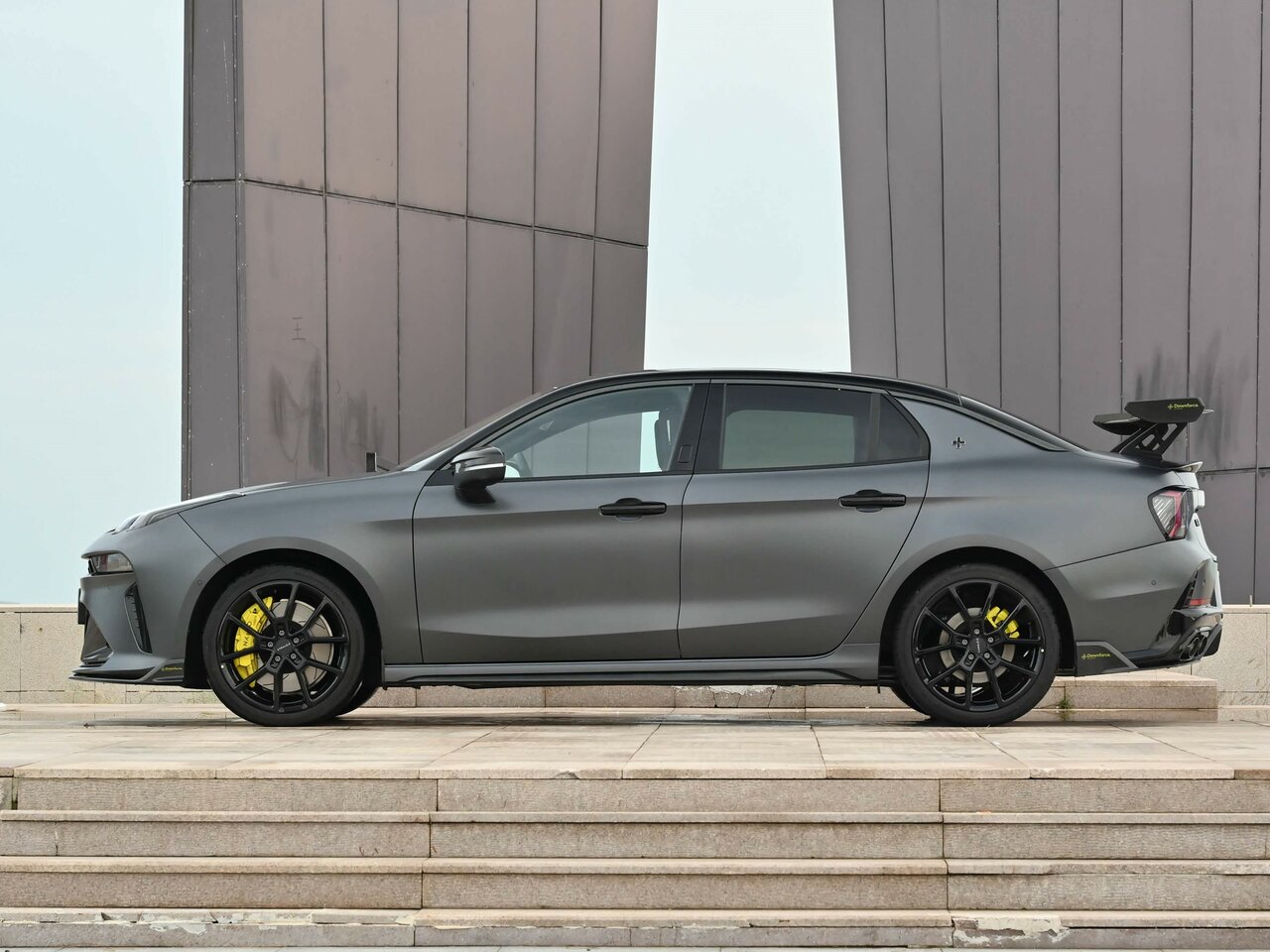 Lynk &amp; Co 03 I Рестайлинг 2