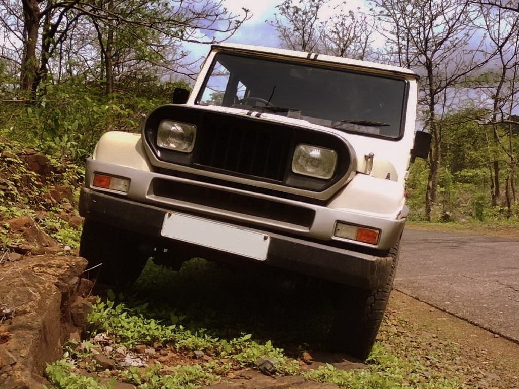 Mahindra Armada Внедорожник 5 дв.