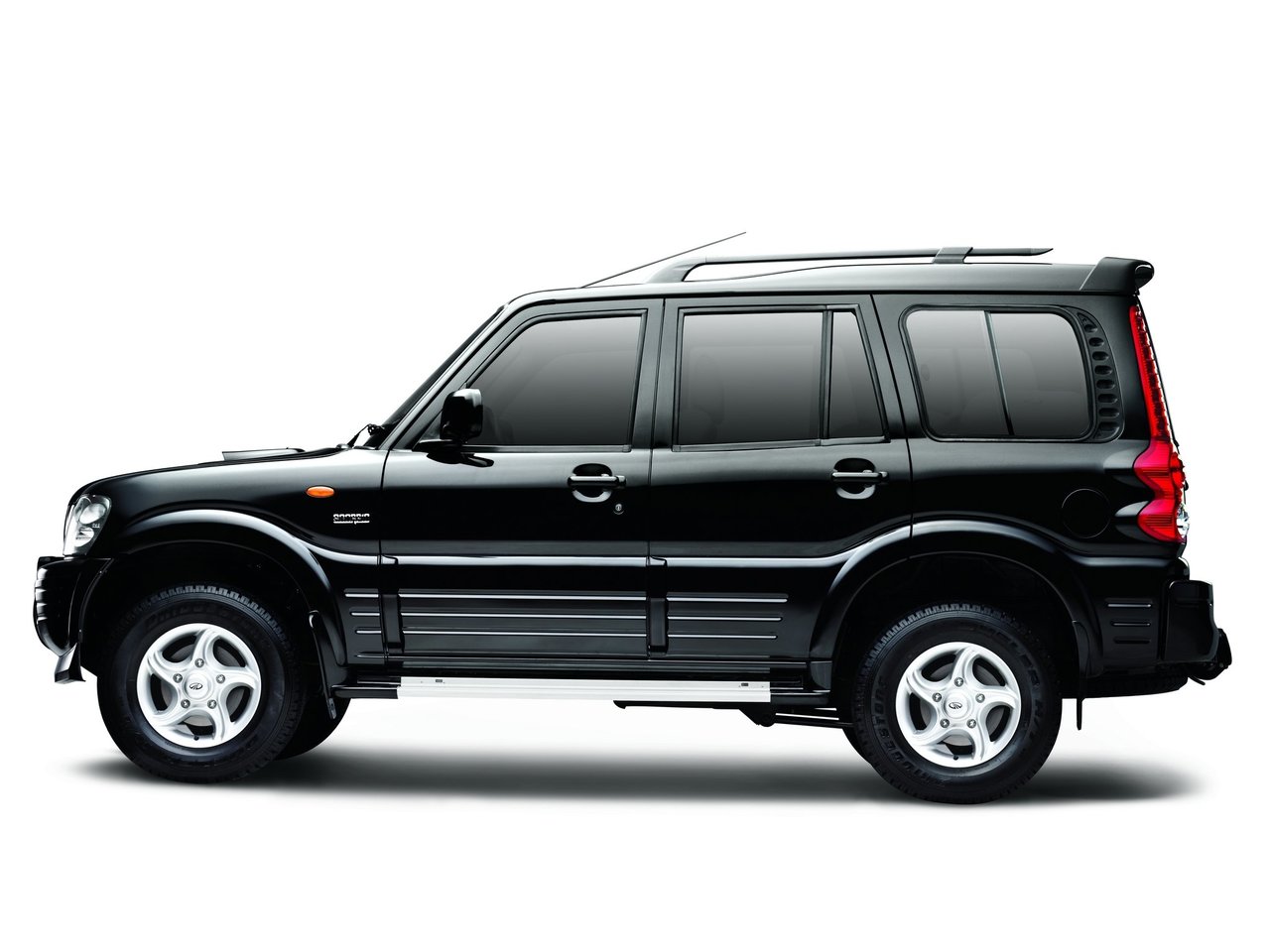 Mahindra Scorpio Внедорожник 5 дв.
