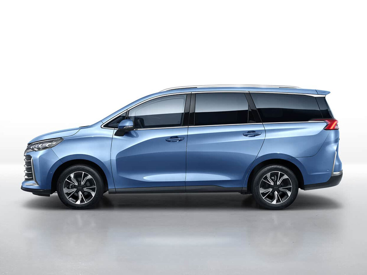 Maxus G50 Plus Минивэн