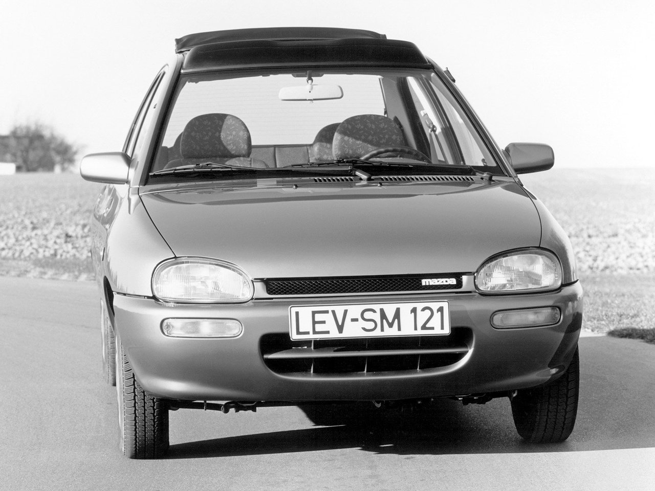 Mazda 121 II