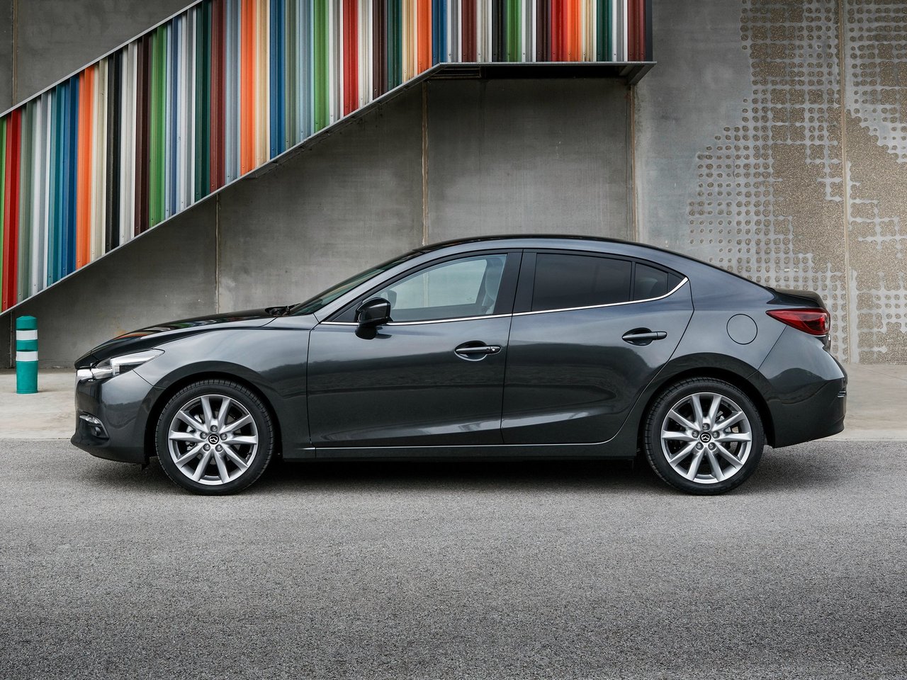 Mazda 3 III (BM) Рестайлинг