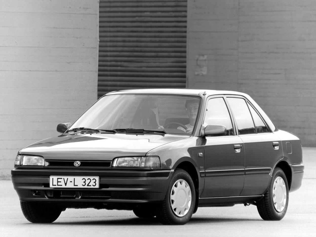 Mazda 323 IV (BG)