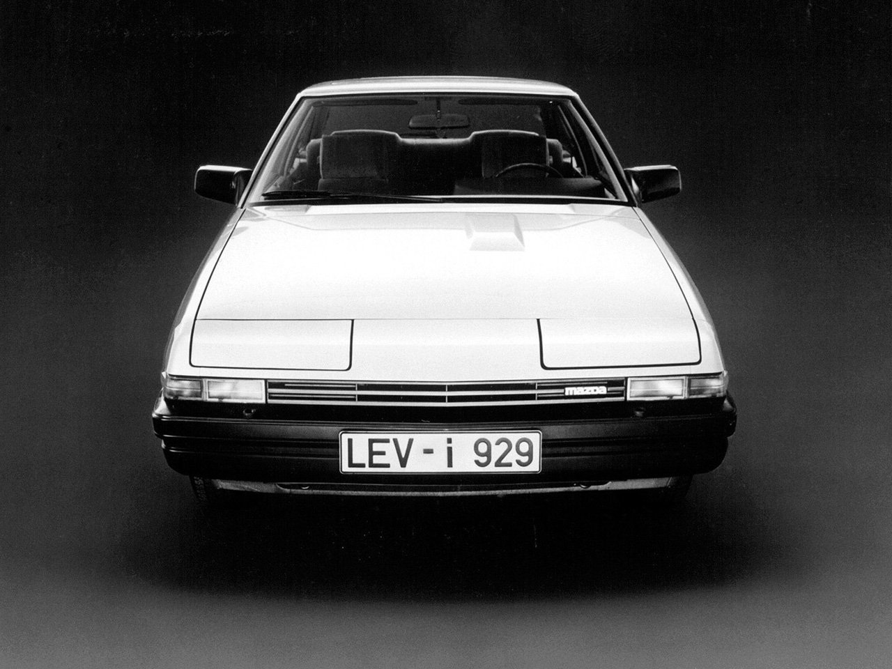 Mazda 929 II (HB)