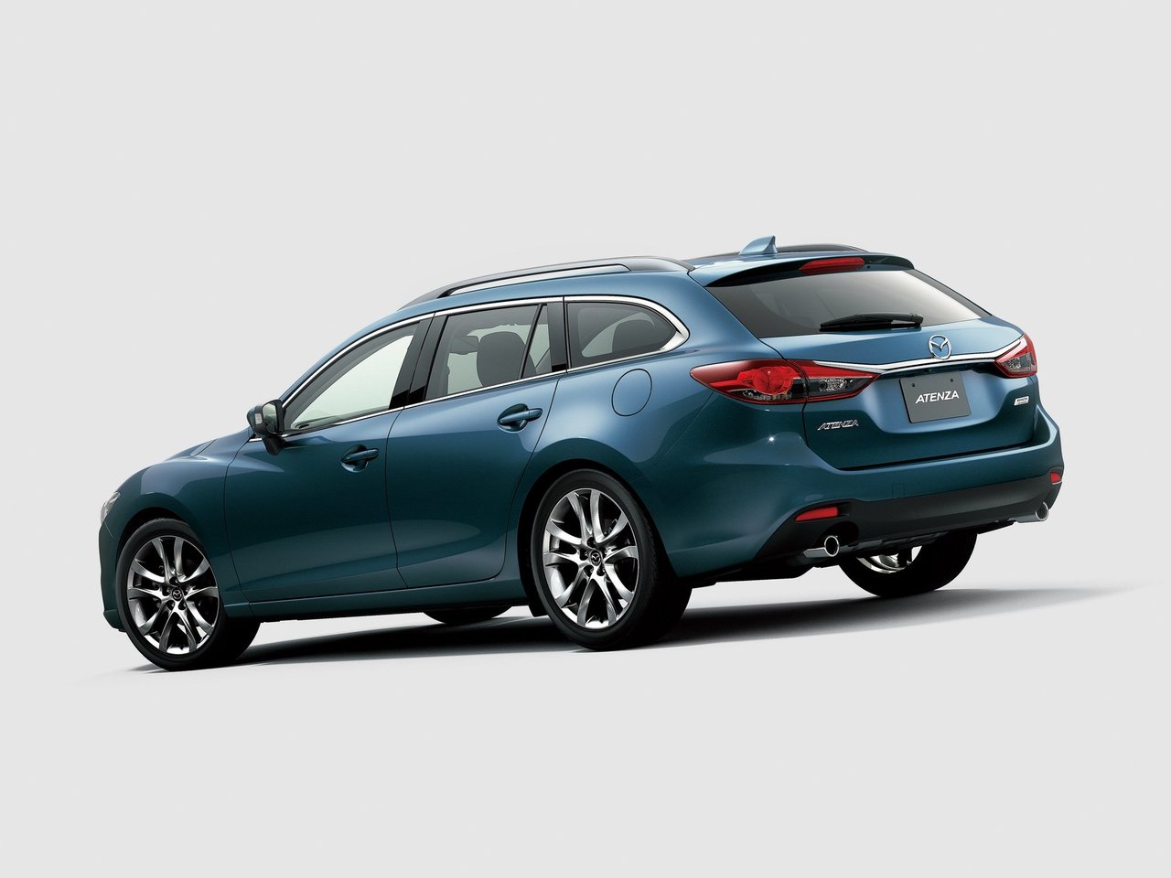 Mazda Atenza III