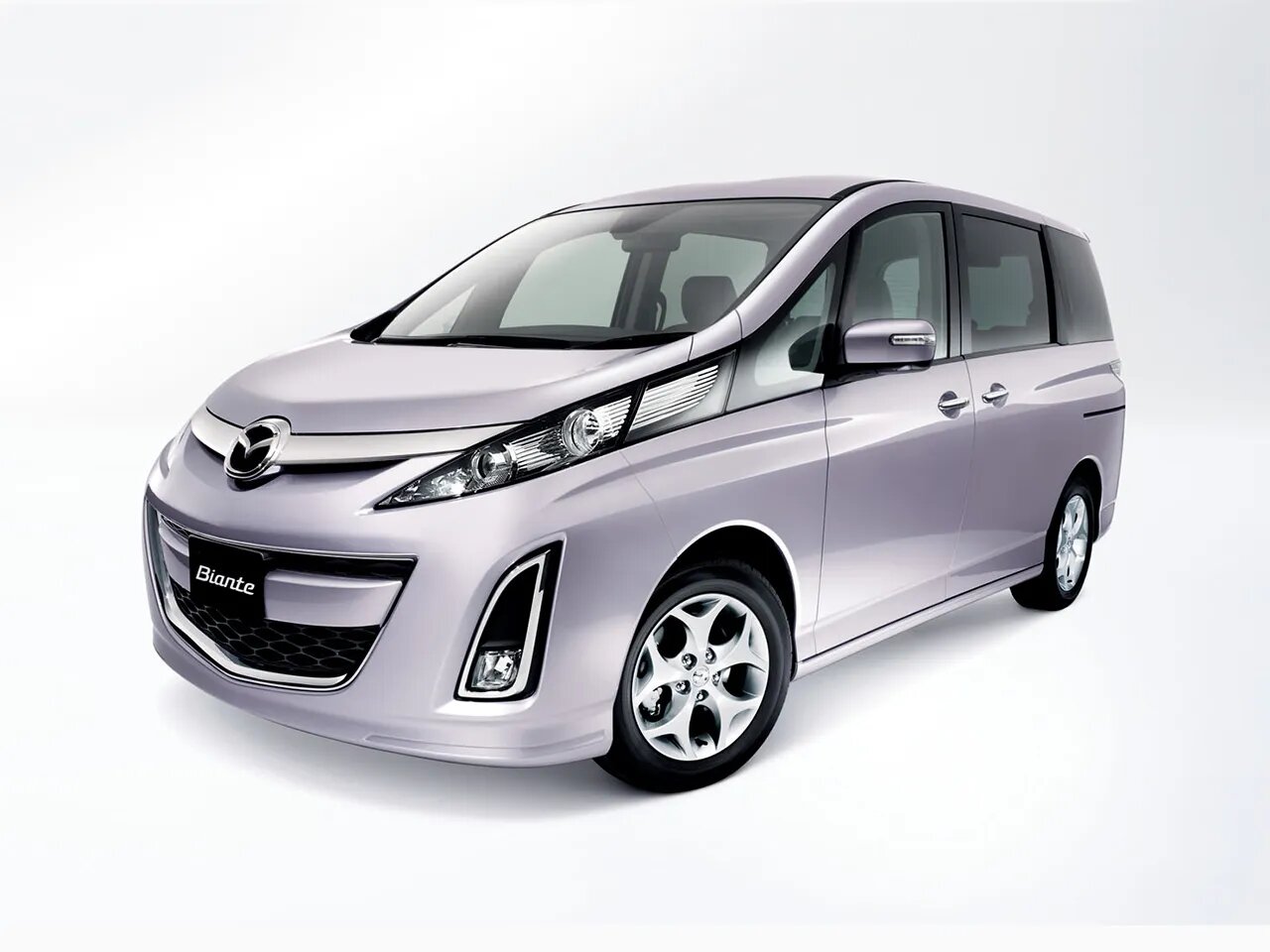 Mazda Biante Компактвэн