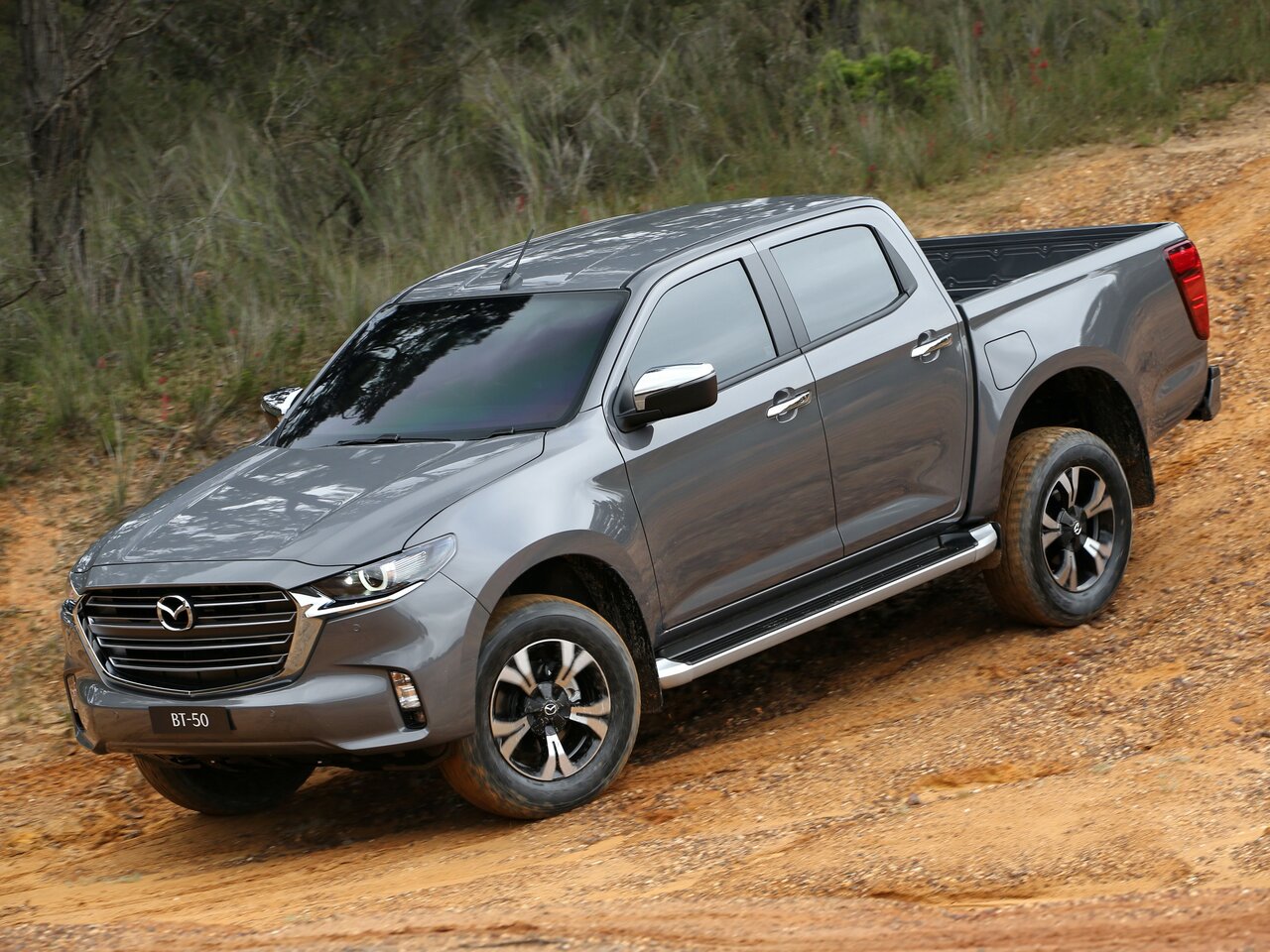 Mazda BT-50 III