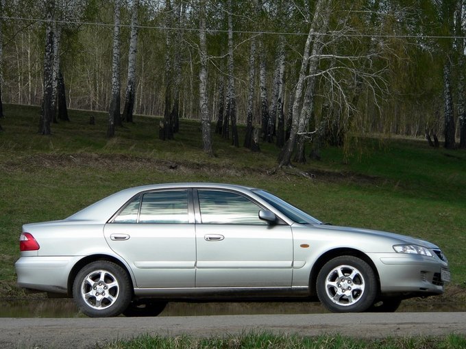 Mazda Capella VI