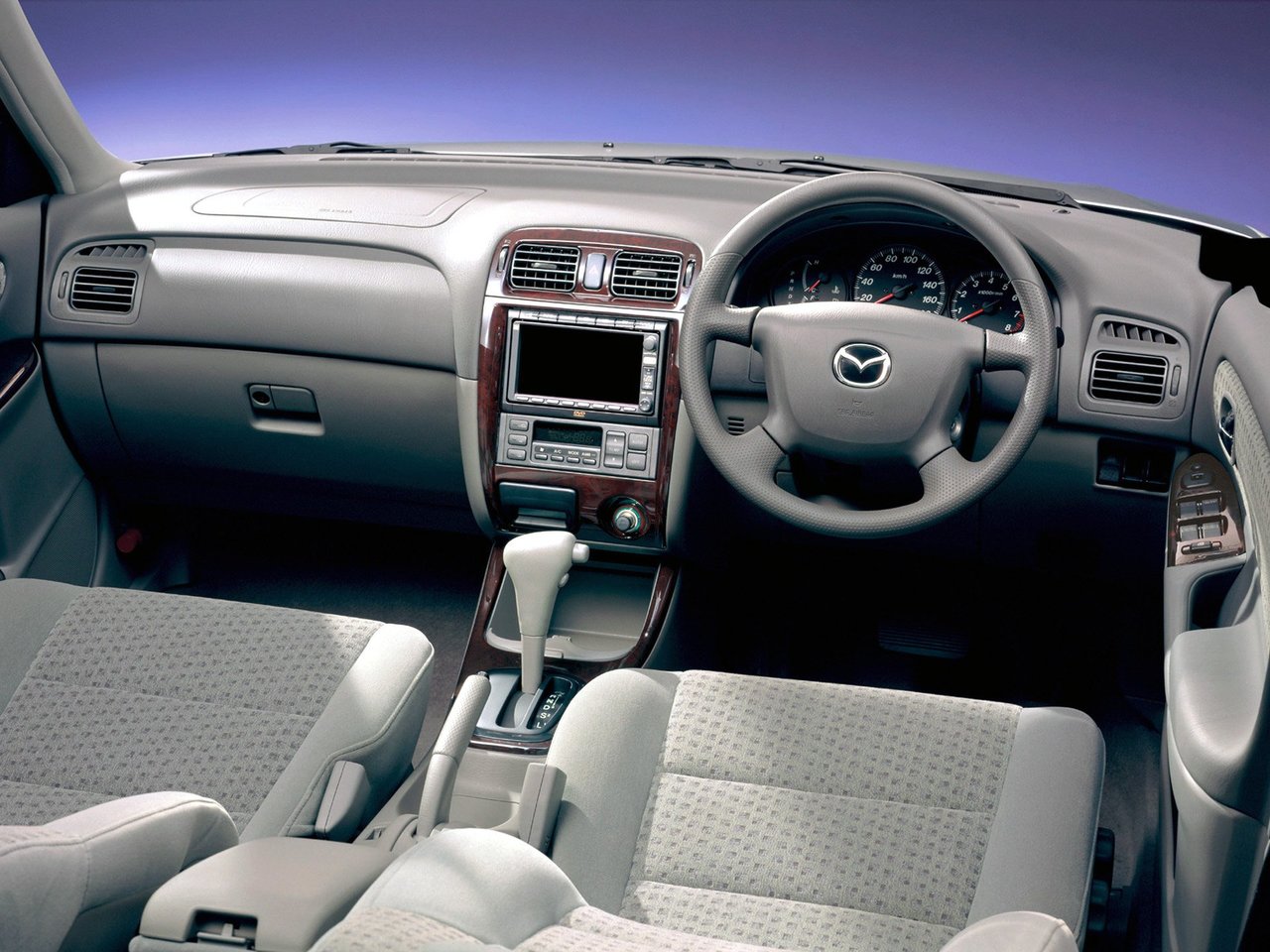 Mazda Capella VI