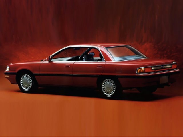 Mazda Eunos 300 Седан