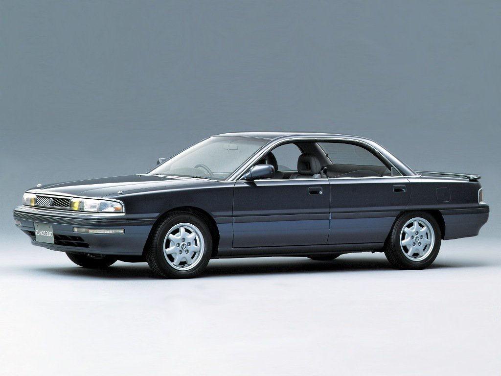 Mazda Eunos 300 Седан