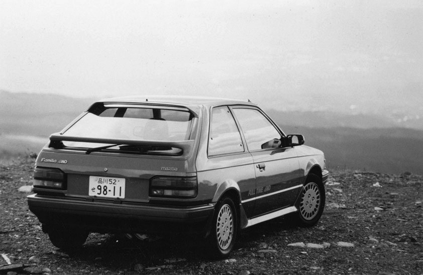 Mazda Familia V (BF)