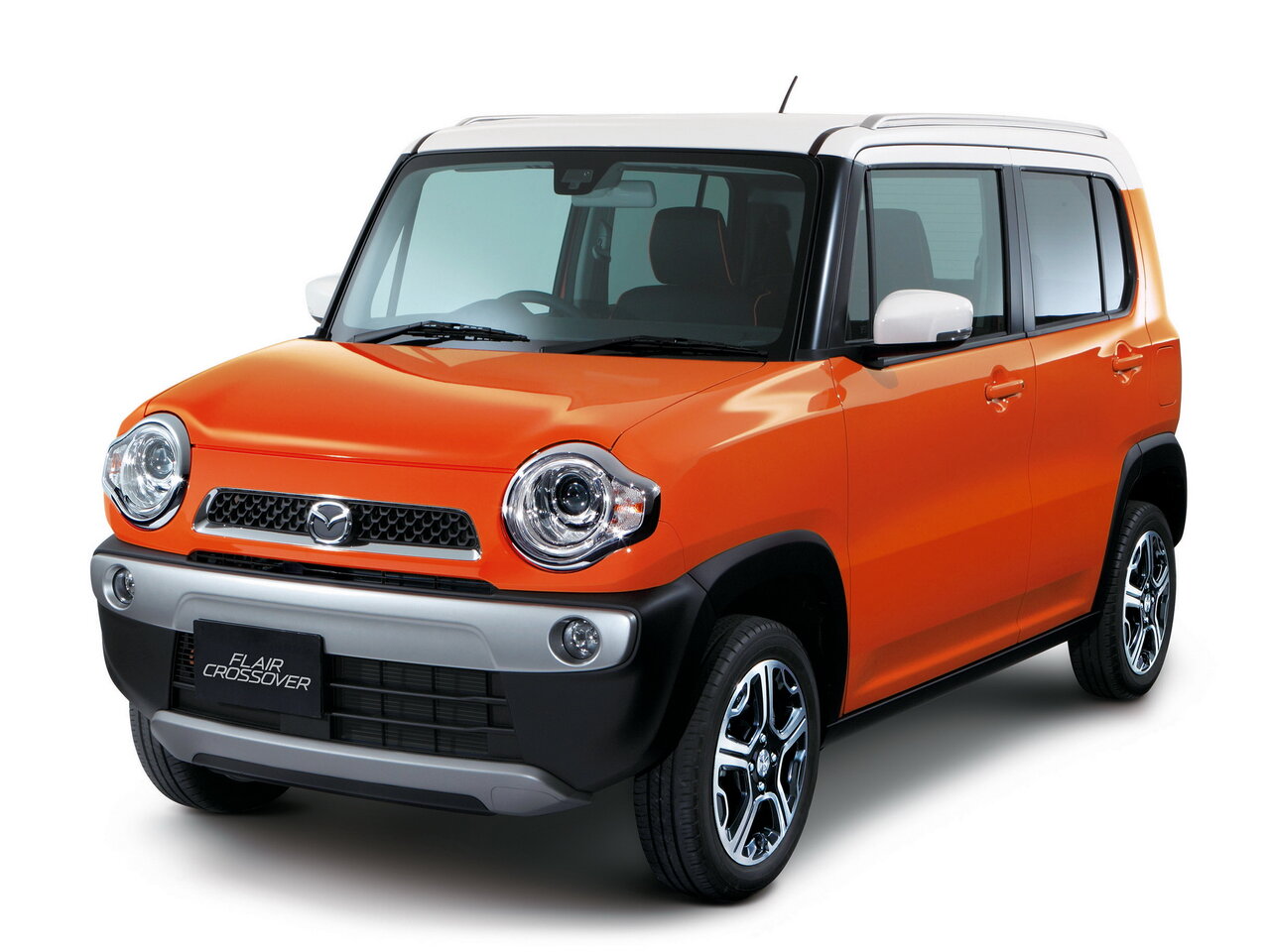 Mazda Flair Crossover I