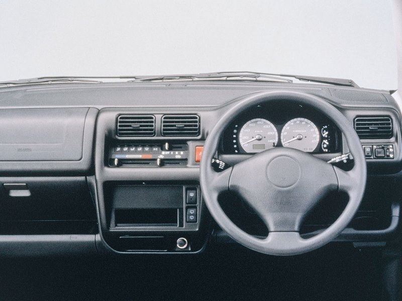 Mazda Laputa Хэтчбек 5 дв.
