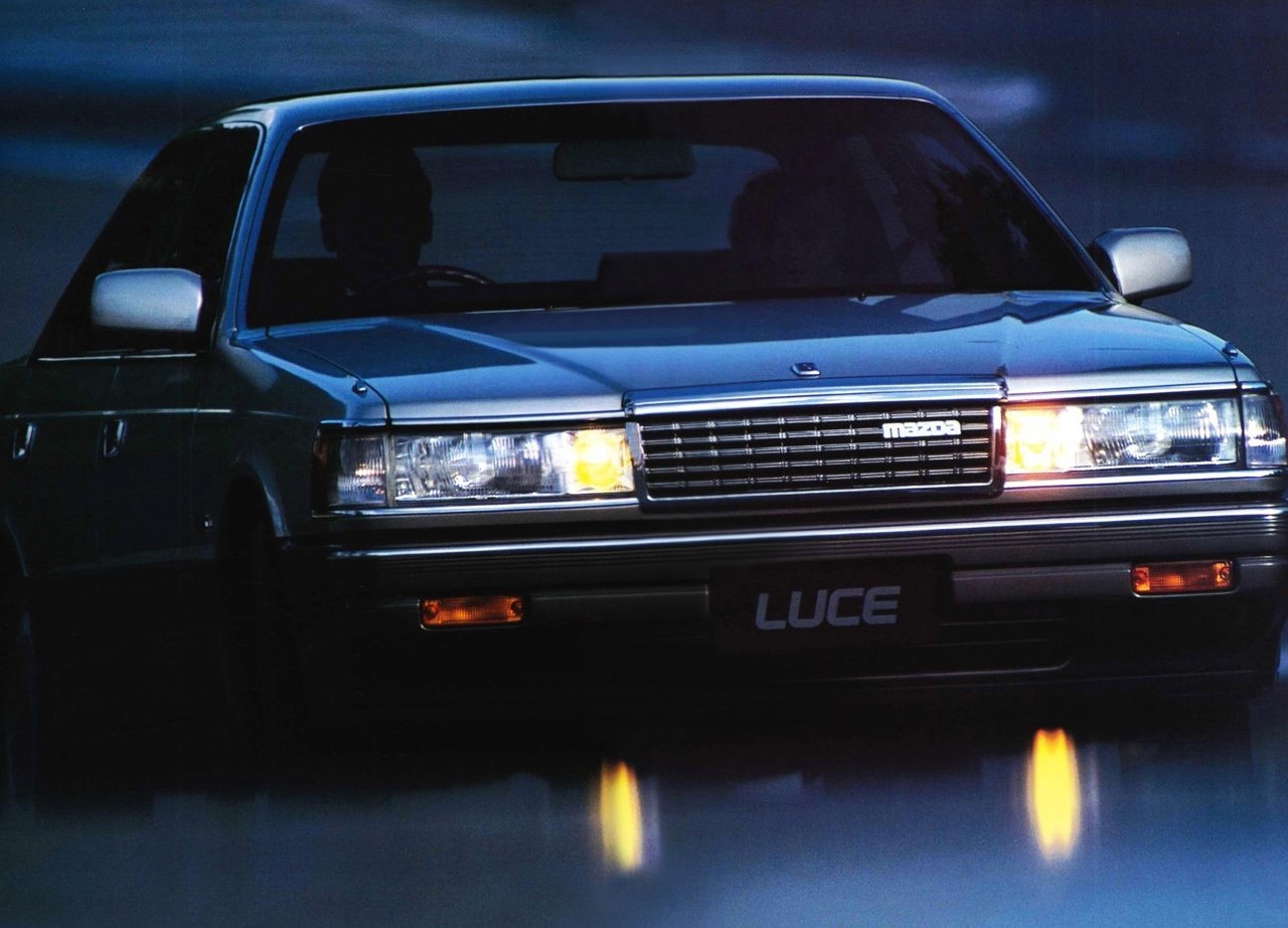Mazda Luce V