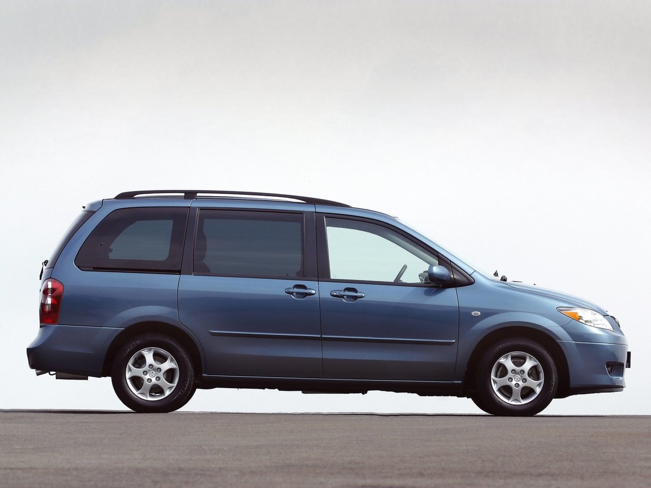 Mazda MPV II (LW) Рестайлинг