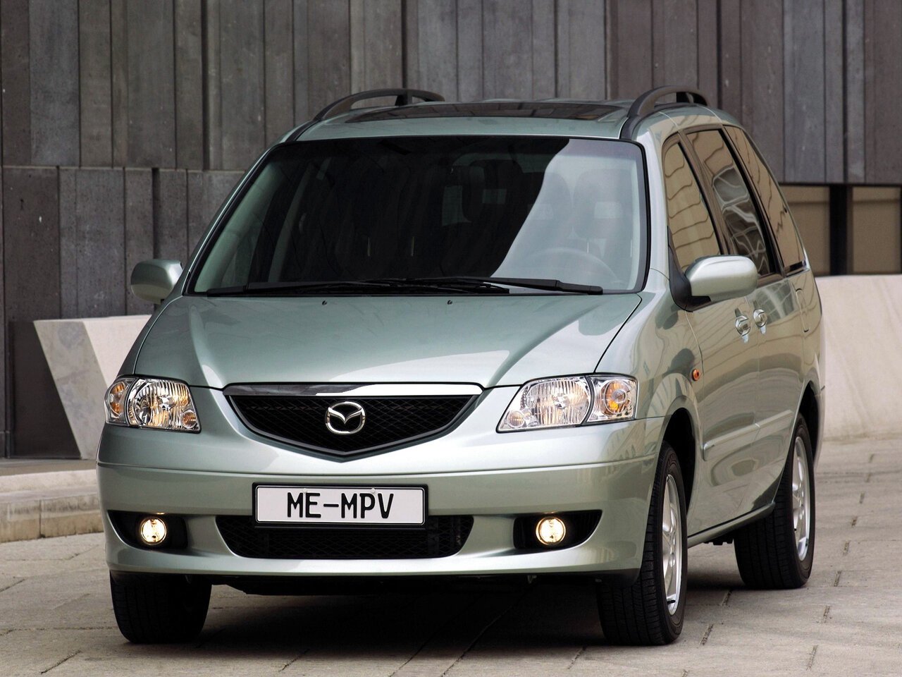 Mazda MPV II (LW)