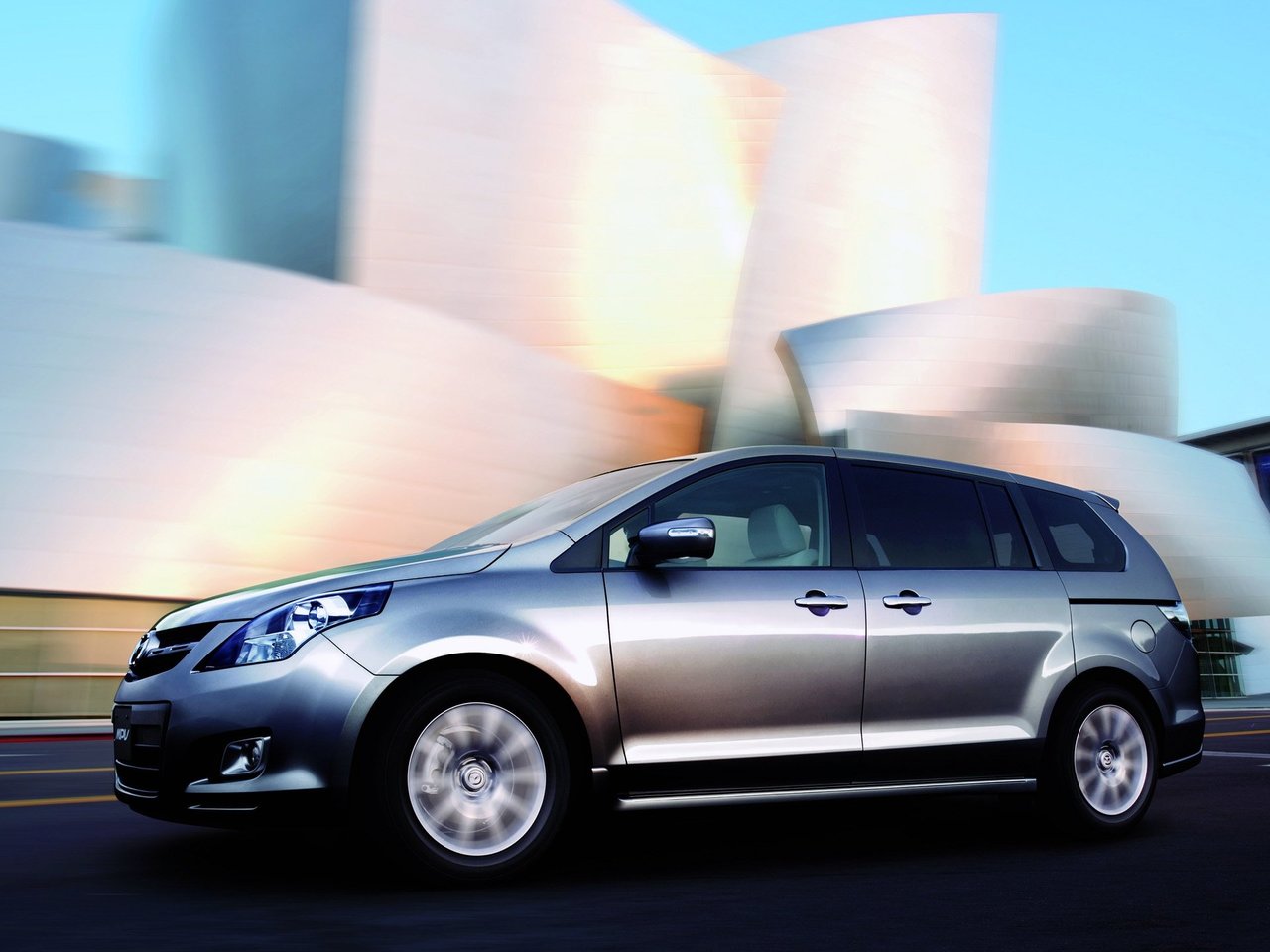 Mazda MPV III (LY)