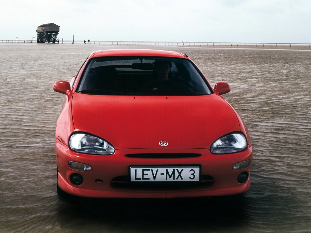 Mazda MX-3 I