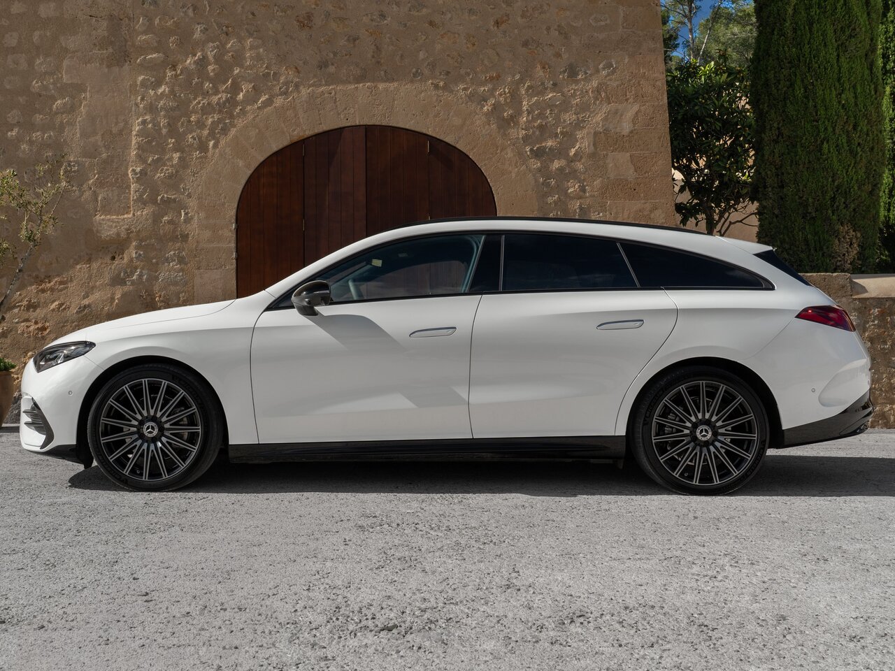 Mercedes-Benz CLA III (C174, X174)