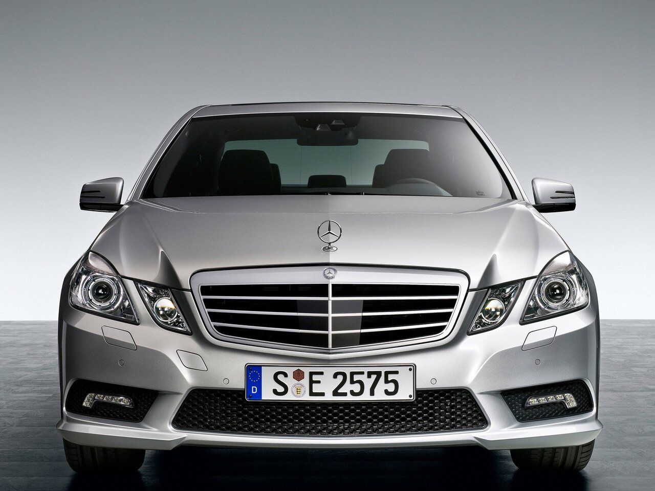 Mercedes-Benz E-Класс IV (W212, S212, C207)