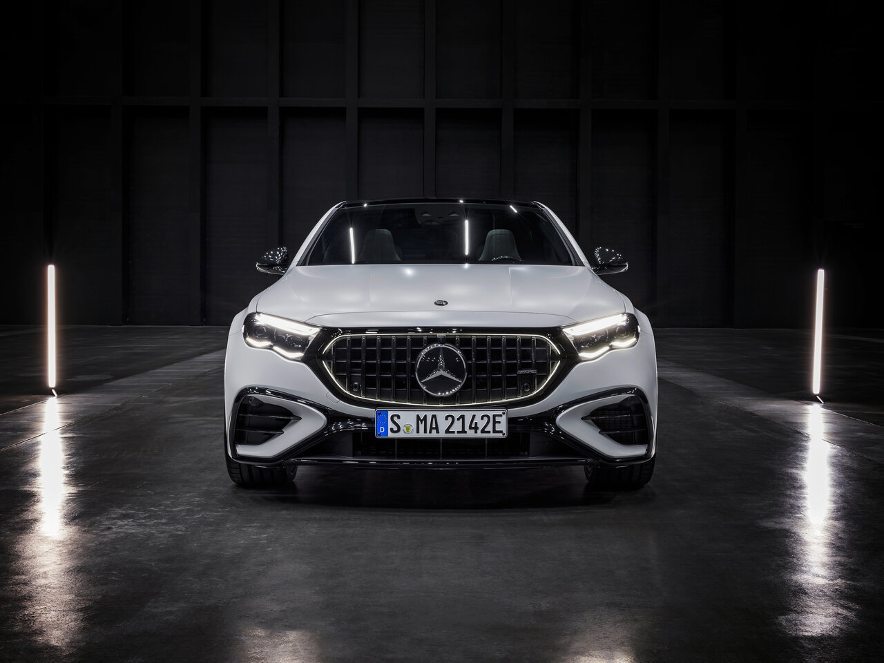Mercedes-Benz E-Класс AMG VI (W214)