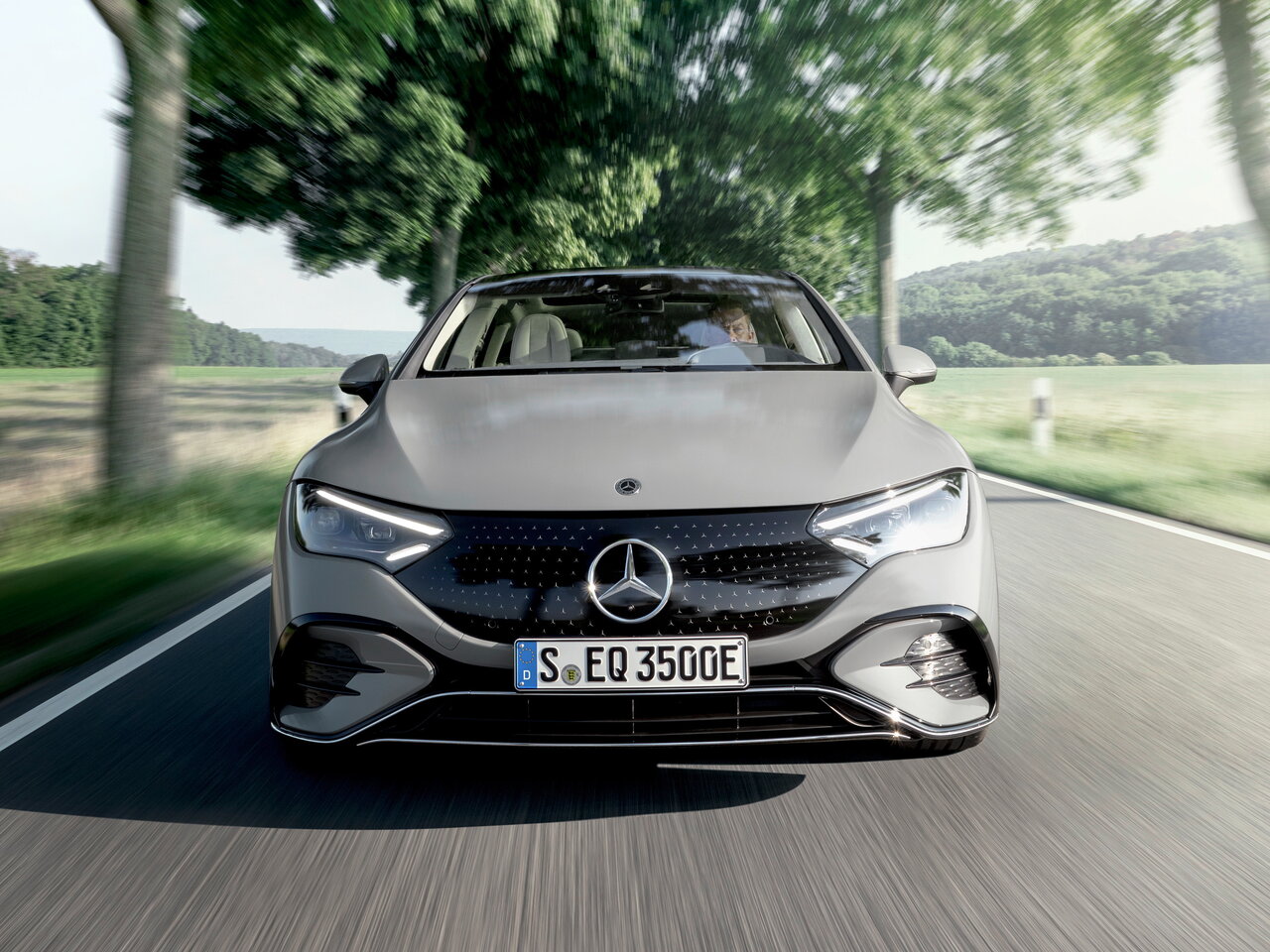 Mercedes-Benz EQE Седан