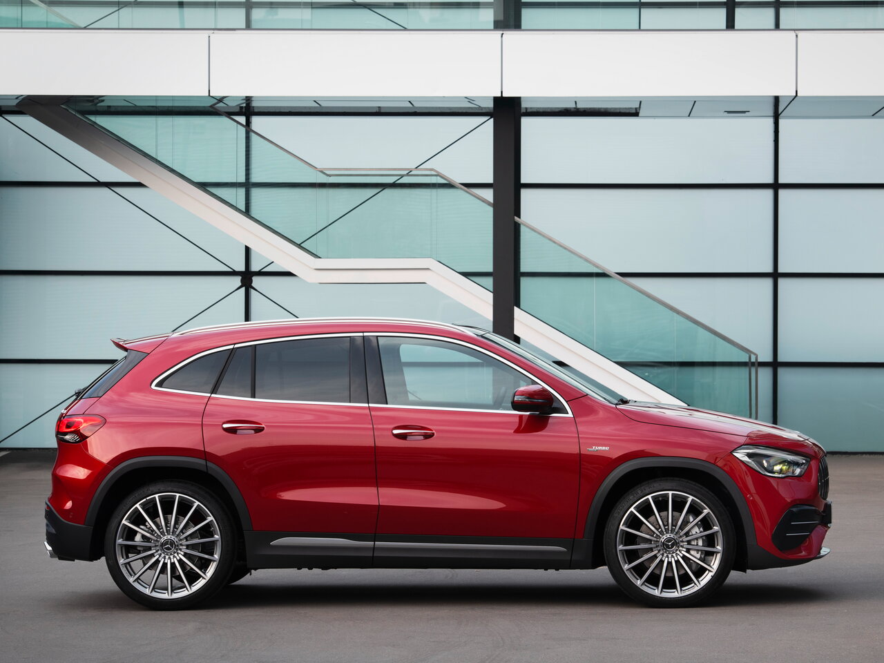 Mercedes-Benz GLA AMG II (H247)