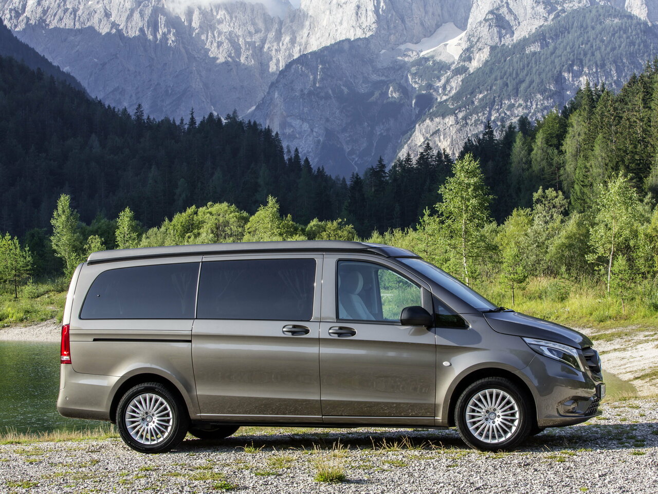Mercedes-Benz Marco Polo III (W447)