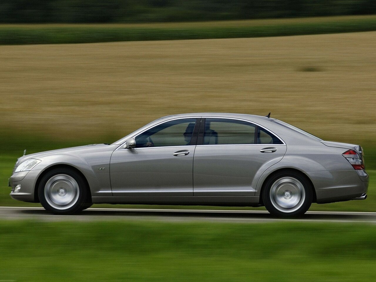 Mercedes-Benz S-Класс V (W221)