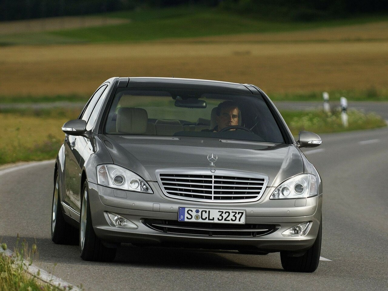 Mercedes-Benz S-Класс V (W221)