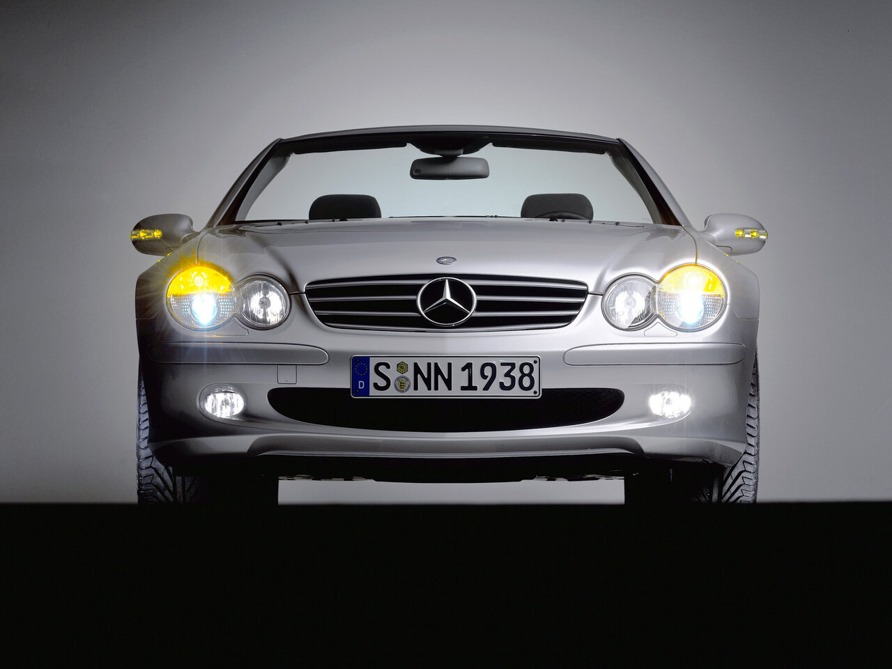 Mercedes-Benz SL-Класс V (R230)