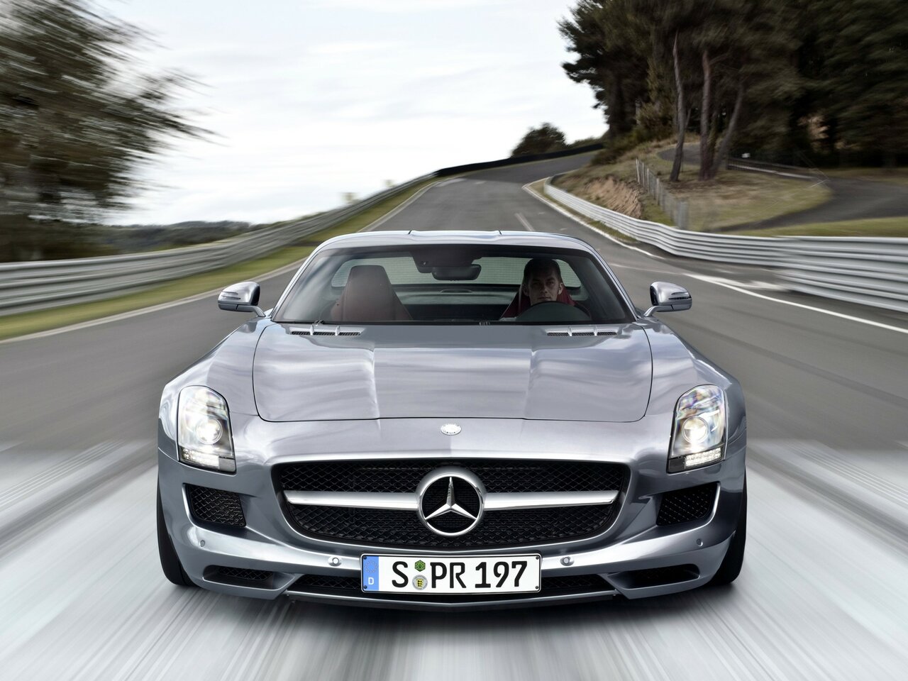 Mercedes-Benz SLS AMG 2010 – 2014